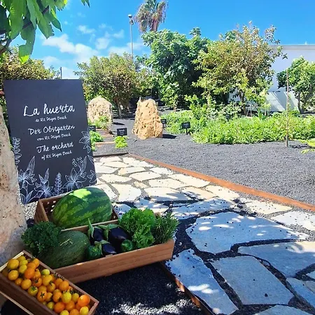 R2 Higos 4* קוסטה קלמה