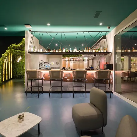 001 Higos Beach Boutique Singular Hotel Residence 4* Κόστα Κάλμα