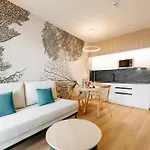 R2 Higos Aparthotel 4*