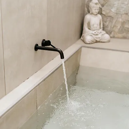 Lägenhetshotell R2 Higos