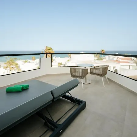 Hotel apartamentowy R2 Higos
