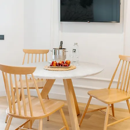 Apart Otel R2 Higos 4*