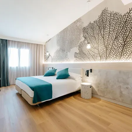 Hotel apartamentowy R2 Higos