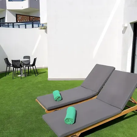 Hotel apartamentowy R2 Higos