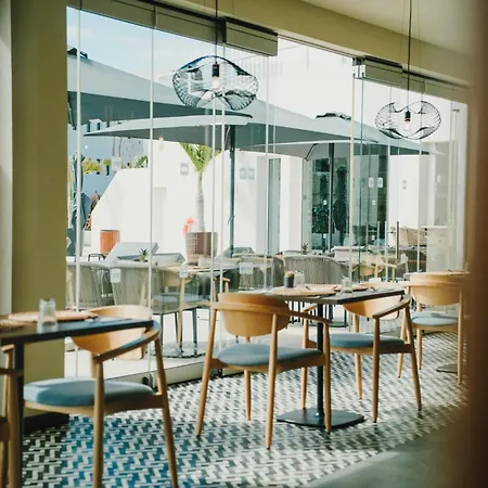 001 Higos Boutique Singular 3*