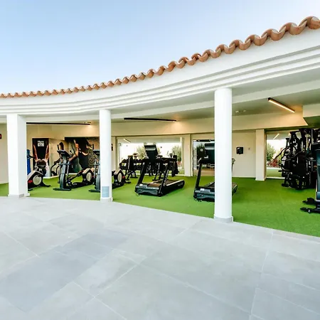 Hotel apartamentowy R2 Higos 4*