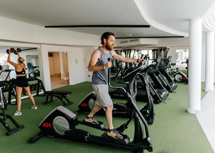 R2 Higos Hotel apartamentowy 4*